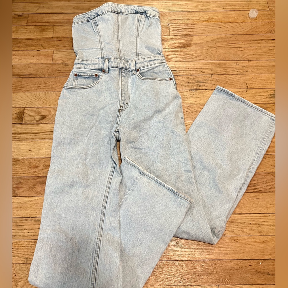 A&F Strapless Denim Jumpsuit — worn once great condition